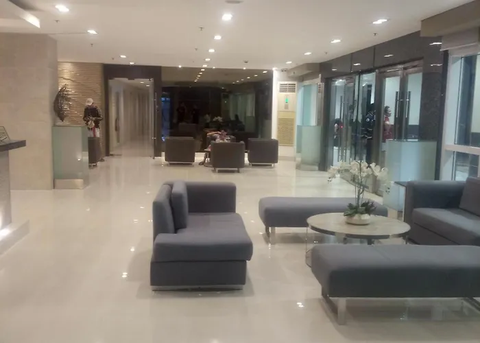 Diamond Moa Staycation Apartment